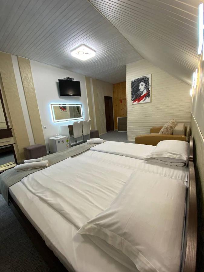 Zdybanka Hotell Bukovel Eksteriør bilde