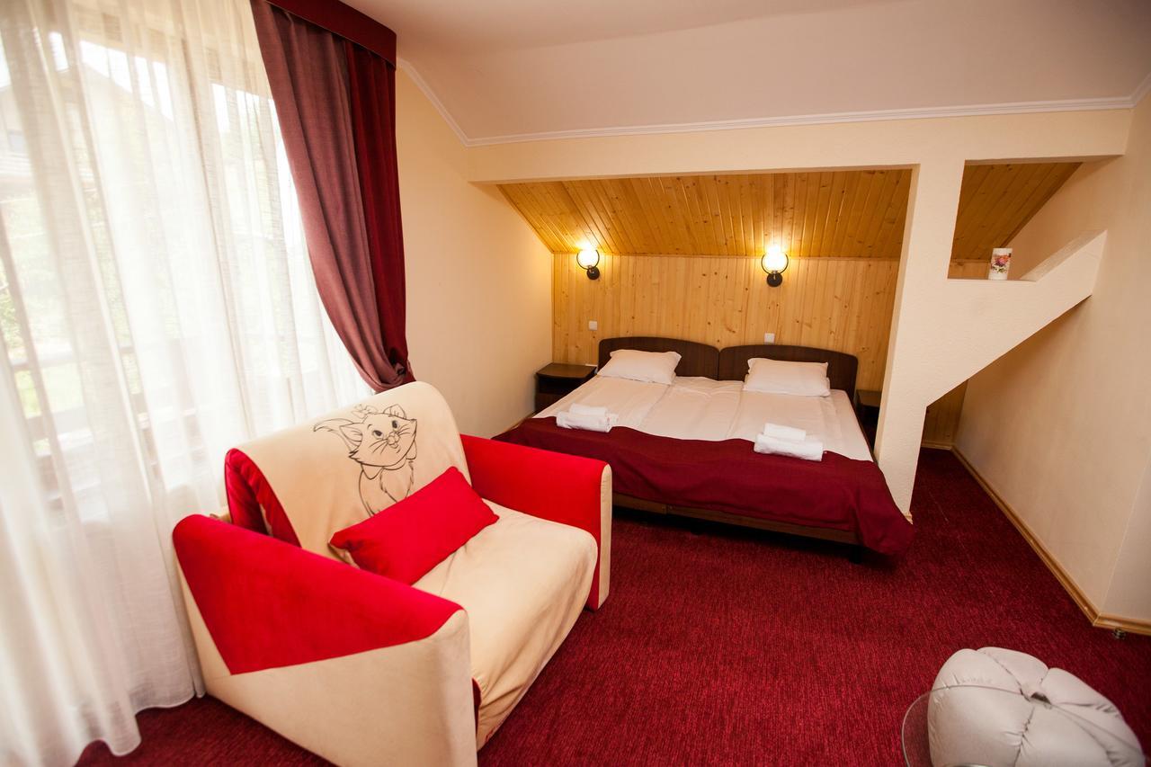 Zdybanka Hotell Bukovel Eksteriør bilde
